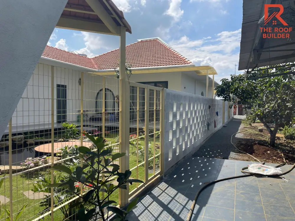 Những khoảng hở được bố trí có chủ đích giúp mặt đứng sinh động hơn